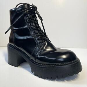 Jeffrey Campbell Helter Boots Size 8.5M Black Leather Ankle Combat Platform Zip